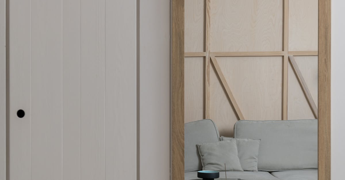 What are the 4 C's of decluttering?